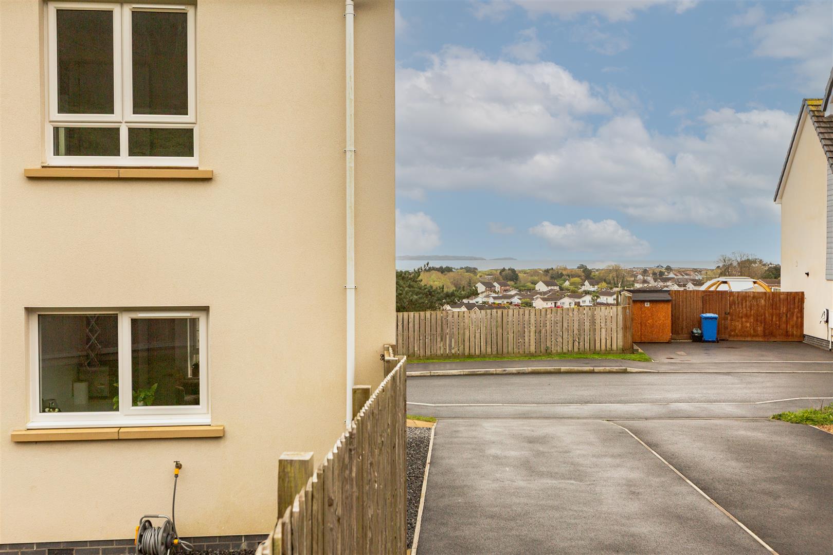 Maes Gwdig, Burry Port, SA16 0TG